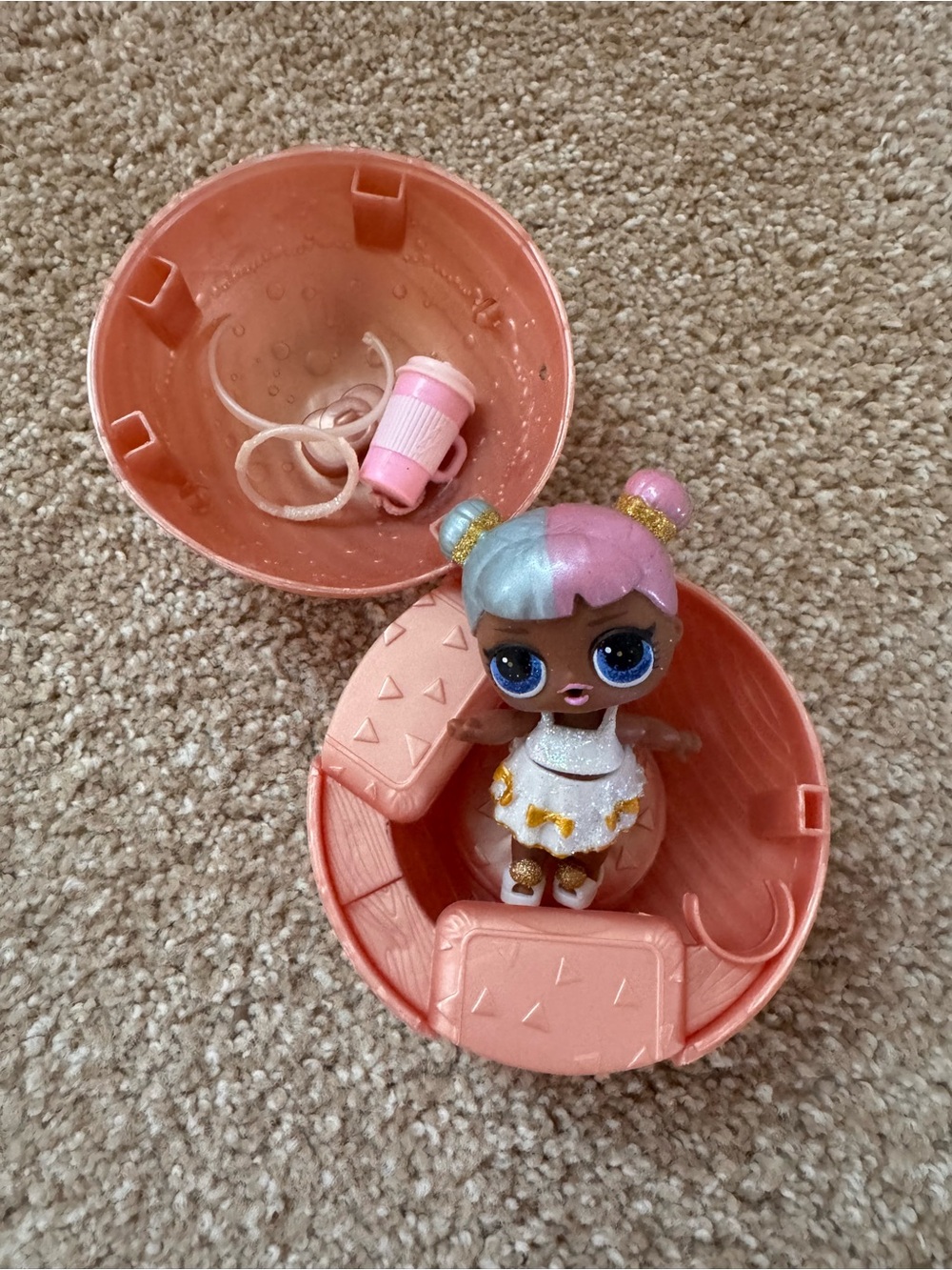 L.O.L. Surprise! Sweets Doll Glam Glitter Series